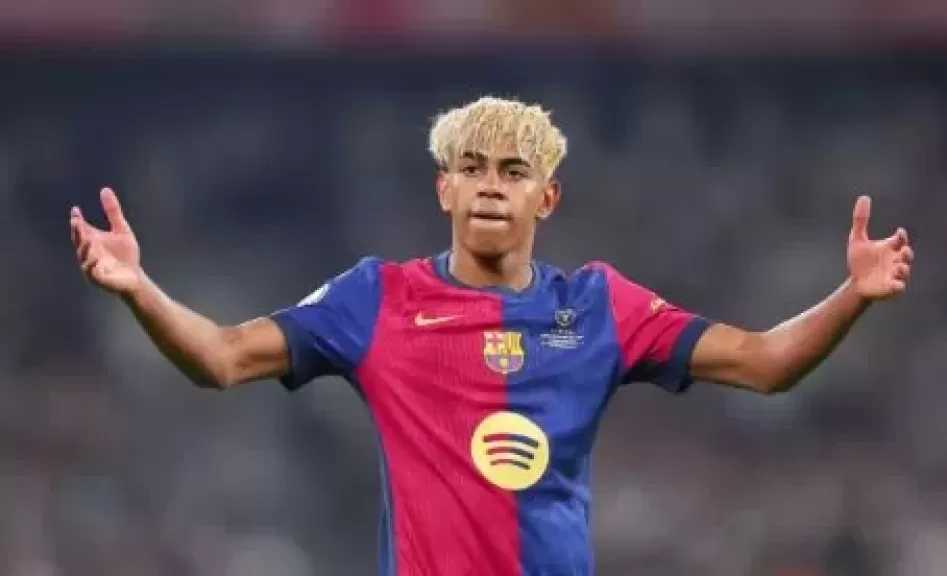 يامال: ميسي الأفضل في التاريخ.. وأتمنى السير على خطاه مع برشلونة