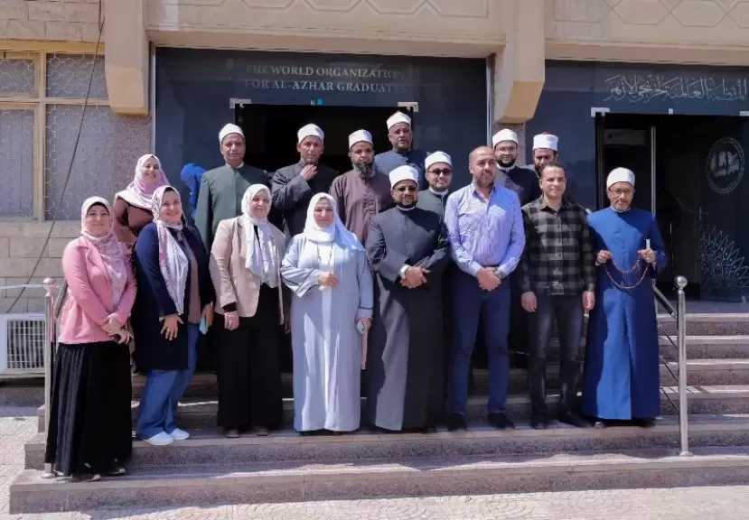أمين ”البحوث الإسلاميَّة” يتفقَّد ختام برنامج تدريب الوعَّاظ والواعظات على لغة الإشارة.. صور