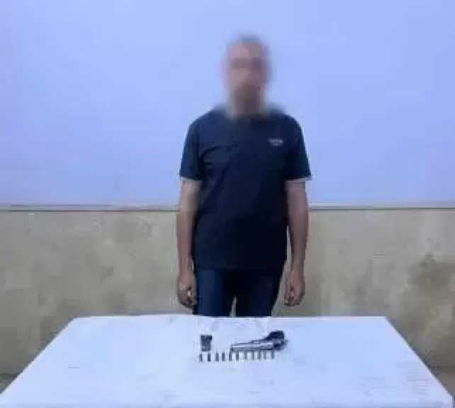 ضبط موظف أطلق عيارا ناريا تجاه كلب في أسيوط