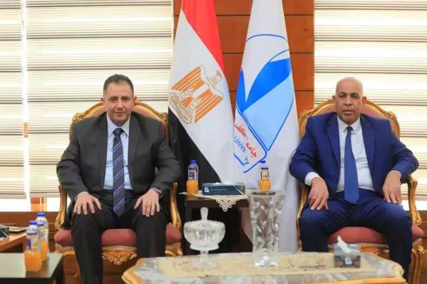 جامعة كفر الشيخ تستقبل محافظ دمياط لبحث سبل التعاون في المجال الهندسي