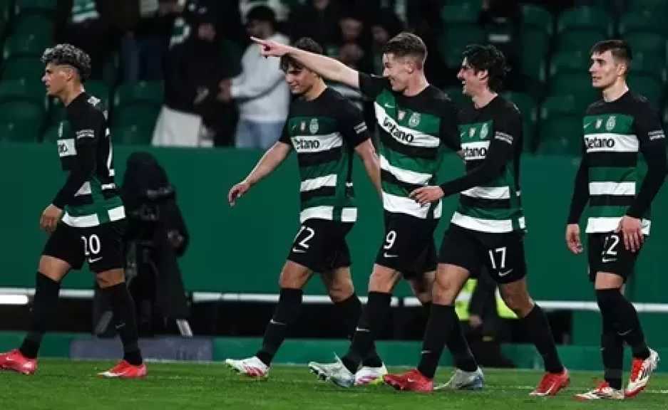 سبورتنج لشبونة يتخطى بورتو ويتأهل لنهائي كأس البرتغال