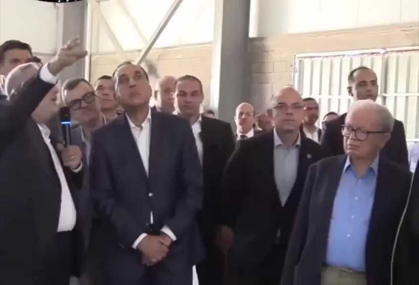 فيديو|| رئيس الوزراء يفتتح مصنع شركة ”بوريكس للزجاج المحدودة” المتخصص في صناعة الأواني المنزلية المقاومة للحرارة
