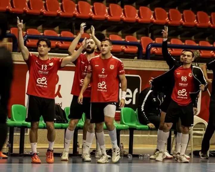 اليوم.. الأهلي يواجه الزمالك في ليلة تسليم درع دوري اليد