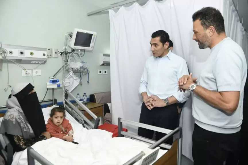 خلال زيارة لـ مستشفى الناس.. جوهر نبيل: دعم القيادة السياسية يعزز جهود المجتمع المدني في القطاع الصحي