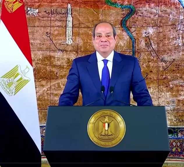 الرئيس السيسي: نعمل بكل ما أوتينا من قوة وقدرة لتخفيف الأعباء قدر الإمكان