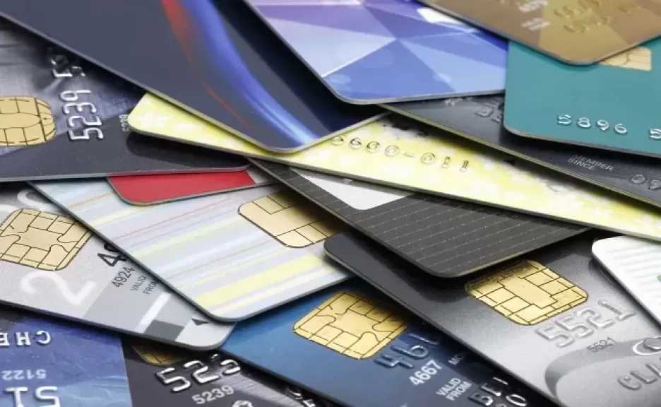 أحدث حدود البطاقات الدولية في البنوك المصرية بين السحب والإنفاق الخارجي