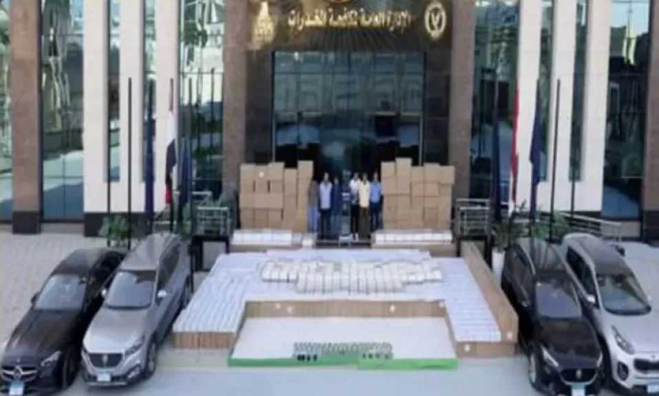 ضبط تشكيل عصابي بحوزته مخدرات بقيمة 158 مليون جنيه في القاهرة والجيزة