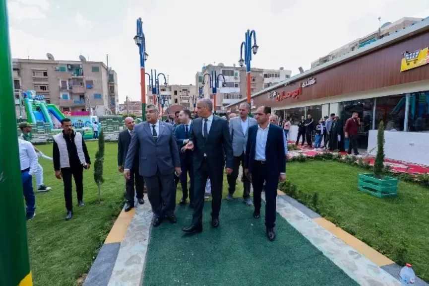 محافظ كفر الشيخ يتفقد الحديقة والملاهي الترفيهية بشارع الخليفة المأمون.. صور