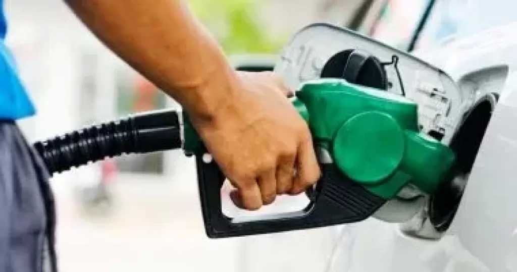 ارتفاع أسعار البنزين في 39 ولاية أمريكية مع توقعات بمزيد من الارتفاع