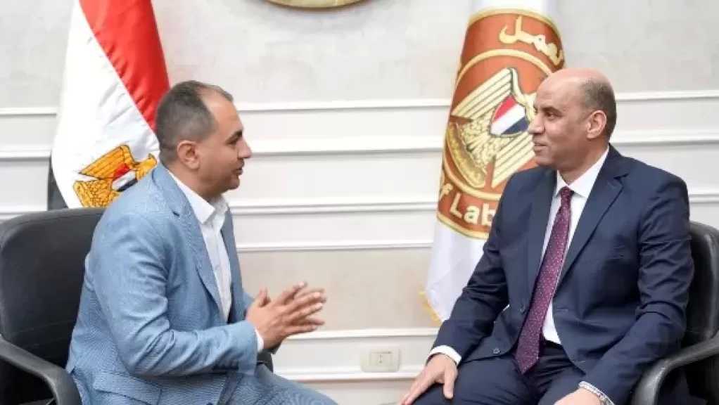 وزير العمل: سوق العمل يشهد نموًا مدعومًا بتوسع المشروعات القومية والعاصمة الجديدة نموذج للتسويق للعمالة المصرية