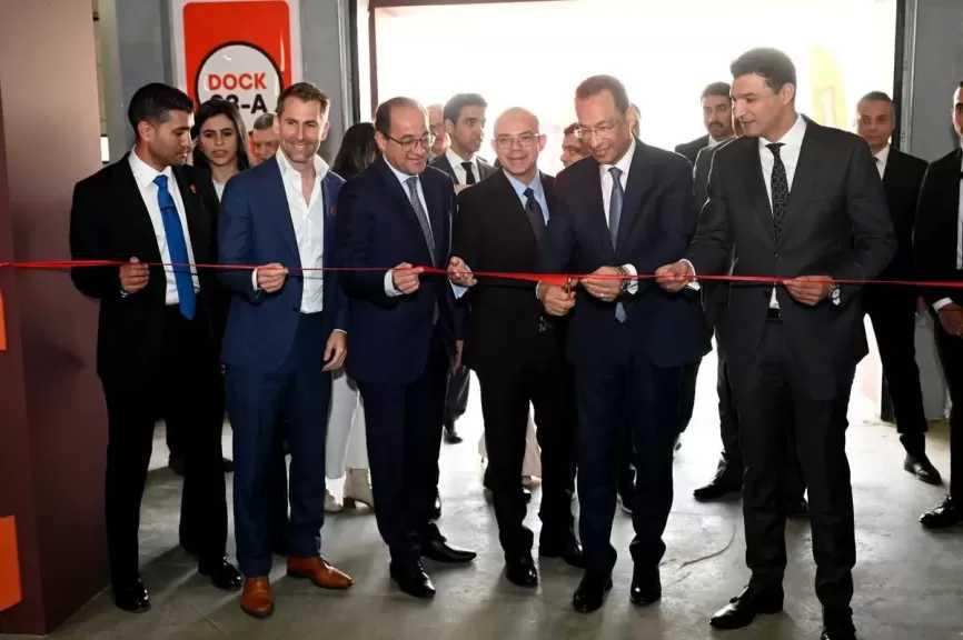 وزير الصناعة يشارك في فعاليات حفل افتتاح أكبر مركز توزيع للتجارة السريعة في منطقة الشرق الأوسط وشمال أفريقيا لشركة طلبات مصر