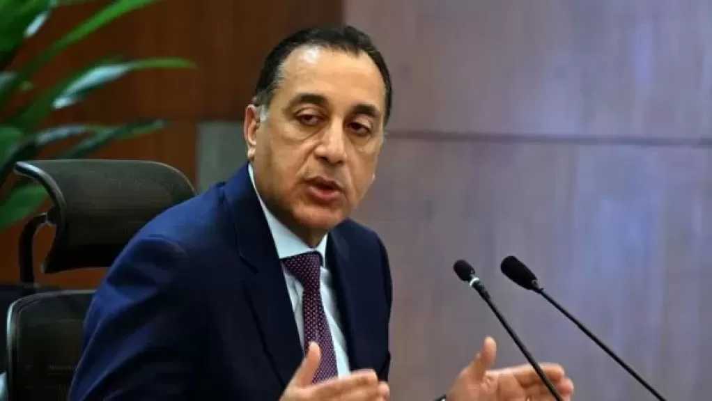 رئيس الوزراء يتابع تنفيذ المشروعات القومية وضبط الأسعار خلال اجتماع الحكومة الأسبوعي