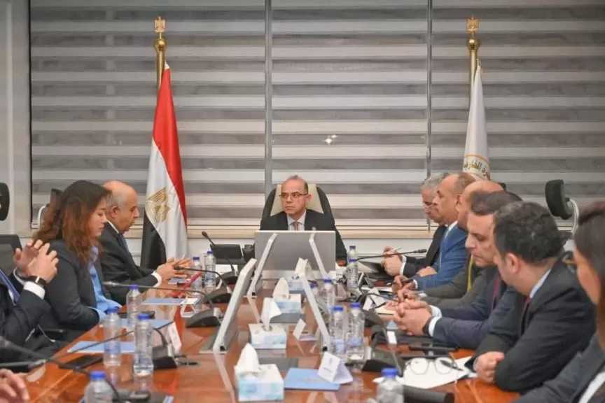وزير الاستثمار: لدينا أنظمة استثمارية قادرة على توفير بيئة مؤهلة لتحويل مصر إلى مركز استثماري وتجاري