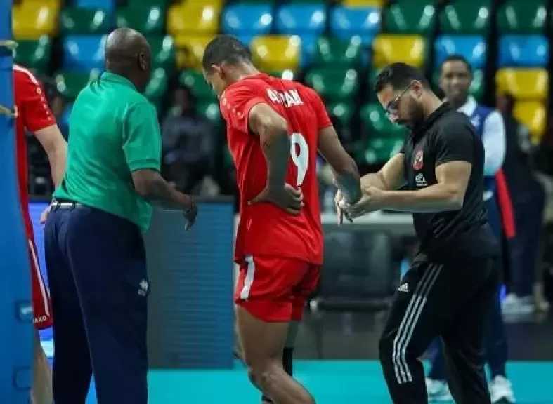 الأهلي يكشف تفاصيل إصابة عسران ببطولة إفريقيا للطائرة