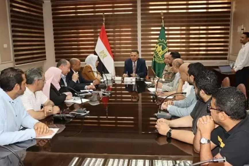 محافظ القليوبية يوجه بإنهاء أعمال المرافق بطريق طوخ – شبين القناطر تمهيدا لبدء أعمال الرصف