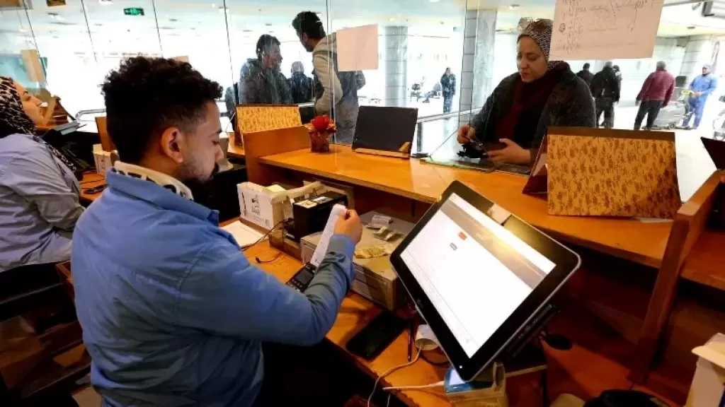 سكك حديد مصر تحتفي بأبنائها في عيد العمال: التزام العاملين سر انتظام الرحلات وخدمة المواطنين.. صور