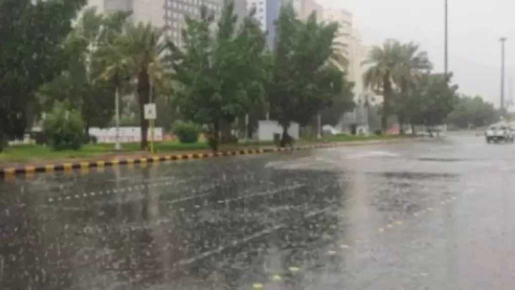 الأرصاد: طقس حار يضرب البلاد.. وأمطار رعدية تمتد للقاهرة والصعيد