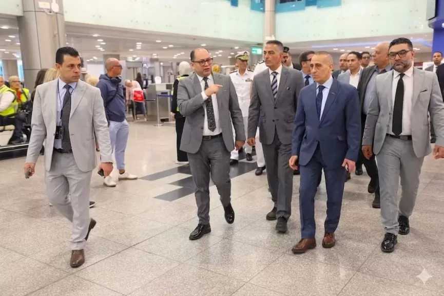 لجنة التفتيش الأمني والبيئي تجري جولة بمطار القاهرة لمتابعة كفاءة التشغيل وتطبيق أعلى المعايير