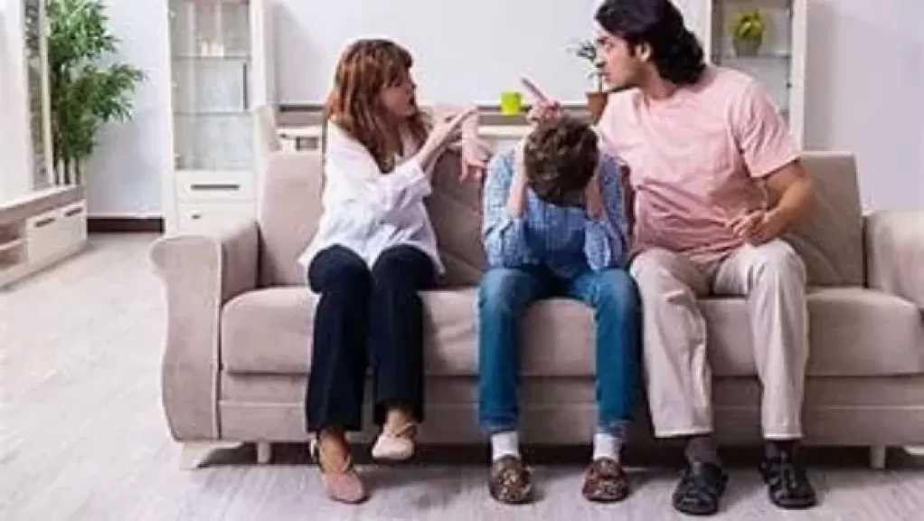 استشاري طب نفسي: غياب الأب في سنوات التكوين الأولى يُؤثر نفسيًا وسلوكيًا على الطفل