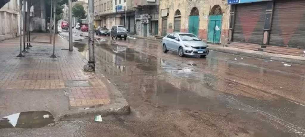 أمطار غزيرة تضرب الإسكندرية وسط تقلبات جوية ونشاط للرياح