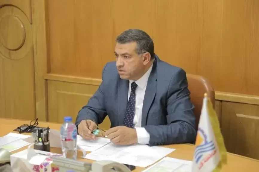 محافظ قنا يشيد ببرنامج التنمية المحلية وتسريع التحول الرقمي