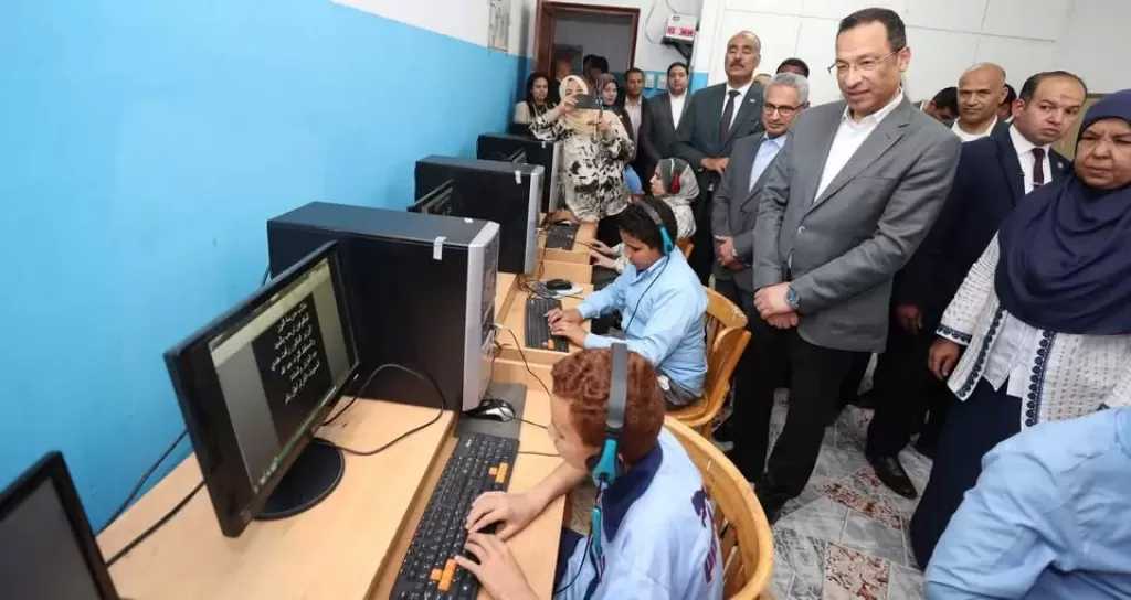 وزير الاتصالات يفتتح مكتب بريد بني سويف الرئيسي بعد تطويره لتقديم جميع الخدمات البريدية والحكومية والمالية وخدمات مصر الرقمية