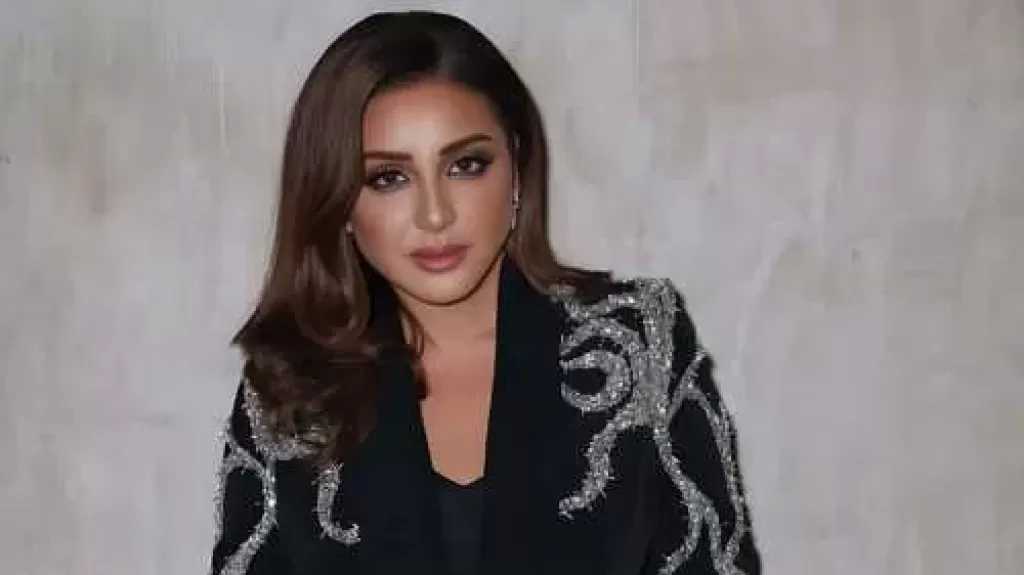 أنغام تنعى هاني شاكر: هتوحشني حنيتك ورقيك ونبل وسمو روحك