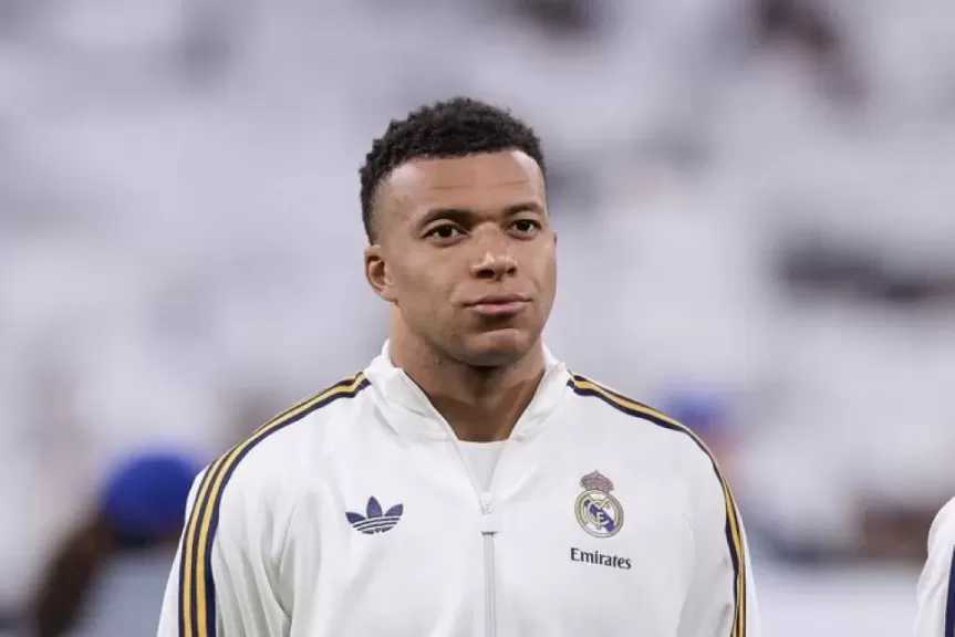 مبابي يثير القلق في ريال مدريد قبل الكلاسيكو