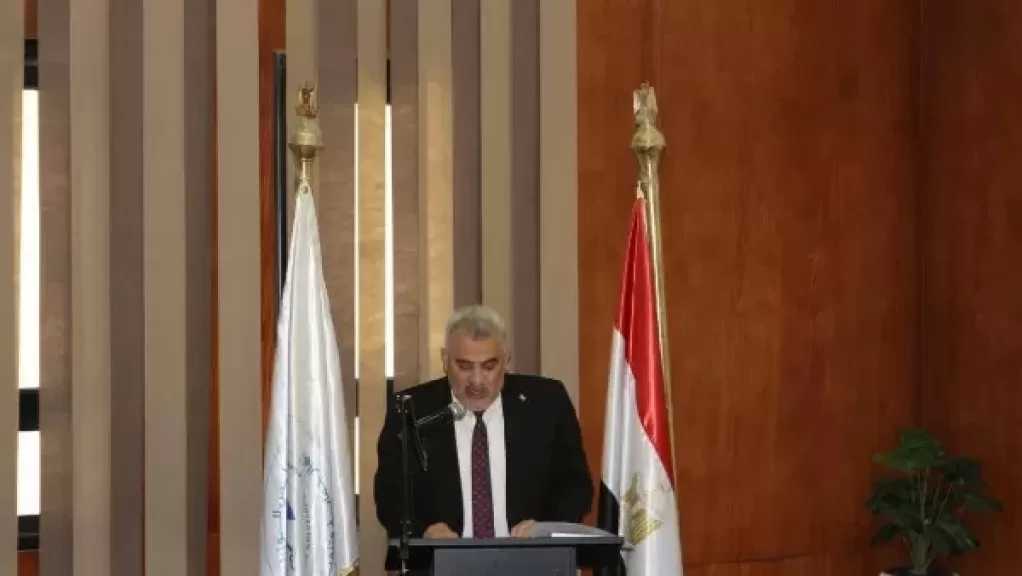 جهاز البحيرات يعلن بدء مرحلة الابتكار الأخضر لتمكين صغار منتجي وبائعات الأسماك بالحلول النظيفة