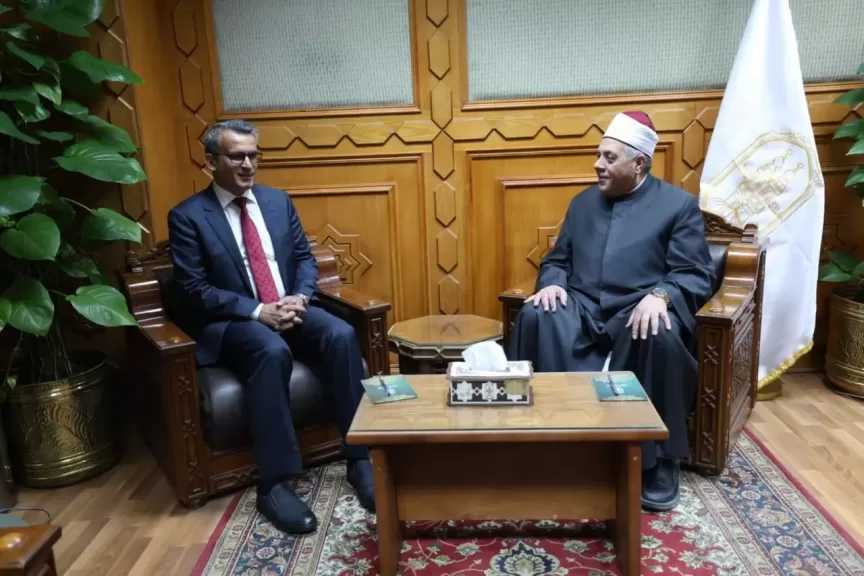 القائم بأعمال وكيل الأزهر: نولي اهتماما للعملية التعليمية بالعراق.. و30 منحة دراسية لطلابها بالأزهر