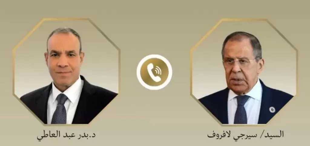 وزير الخارجية يؤكد لنظيره الروسي ضرورة دعم كل المساعي الرامية لخفض التصعيد والتوتر بالمنطقة
