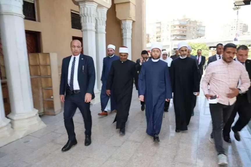 وزير الأوقاف يتفقد مسجد يوسف الصحابي ويُوجِّه بتطوير ملحقه وتكثيف الأنشطة الدعوية والمجتمعية