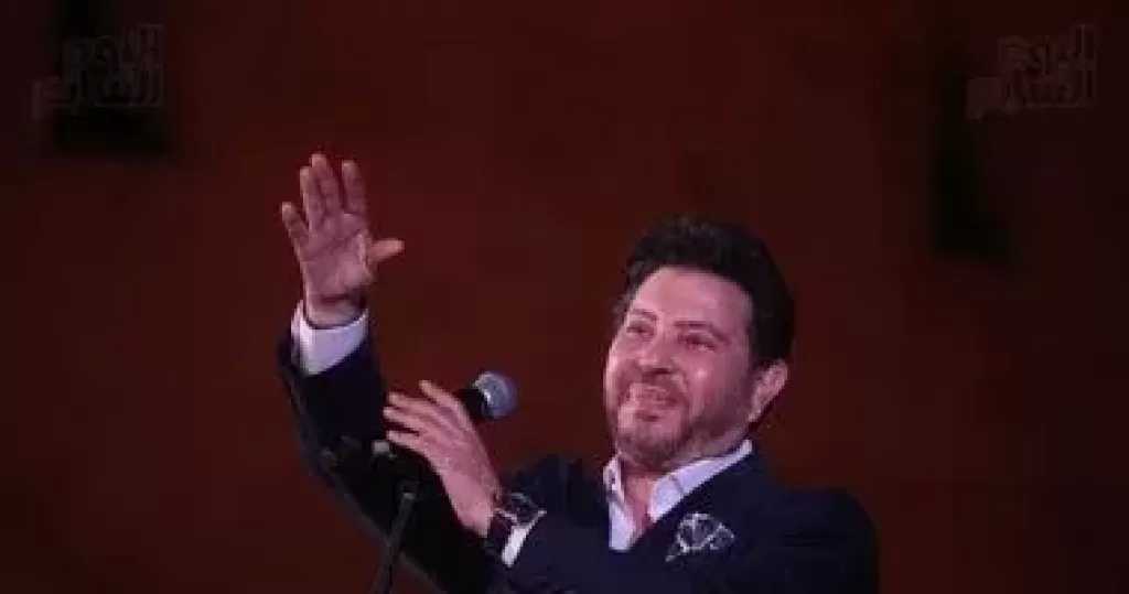 جثمان الفنان الراحل هاني شاكر يصل مطار القاهرة غدًا الثلاثاء