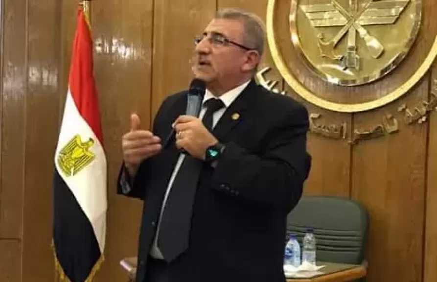 اللواء وائل ربيع: أمريكا لن تُجازف بمرور مدمرات من هرمز.. والوضع الحالي قد يفجر أحداثا لا يُحمد عقباها