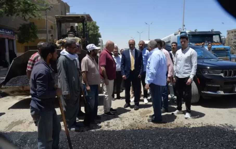 محافظ أسيوط يتفقد إنشاء مطبات صناعية بطريق الأربعين والمعلمين استجابة لشكاوى المواطنين