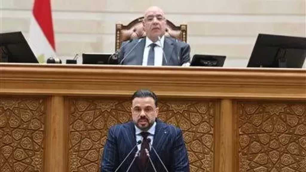 رئيس شباب النواب: تخصيص 1.9 تريليون جنيه فوائد للدين يعكس حجم الضغوط التي تتحملها الدولة