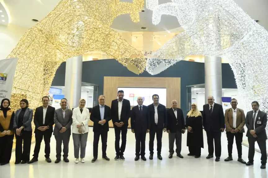محافظ القاهرة يشيد بجهود مستشفى خيري لنجاحها في علاج حالات معقدة للأطفال