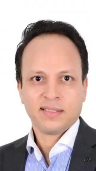 الدكتور عماد الدين فهمي يكتب: أحقر الكذابين هو مَن يمنحك نصف الحقيقة ليخفي عنك النصف الآخر!