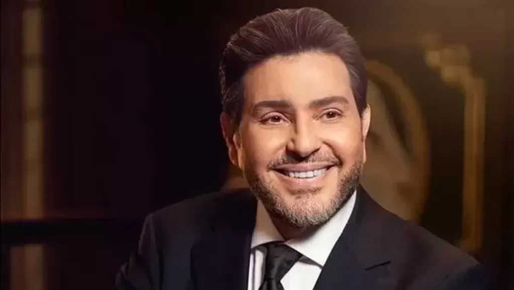 ناقد فني يكشف كواليس صدام هاني شاكر مع مطربي المهرجانات