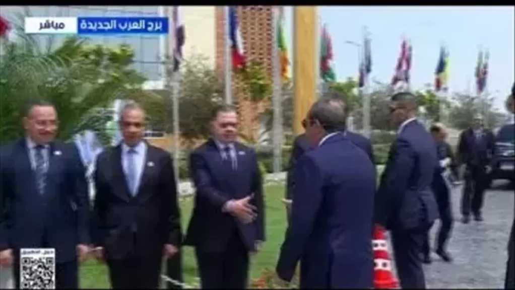 الرئيس السيسى يصل إلى المقر الجديد لجامعة سنجور استعدادا لافتتاحه