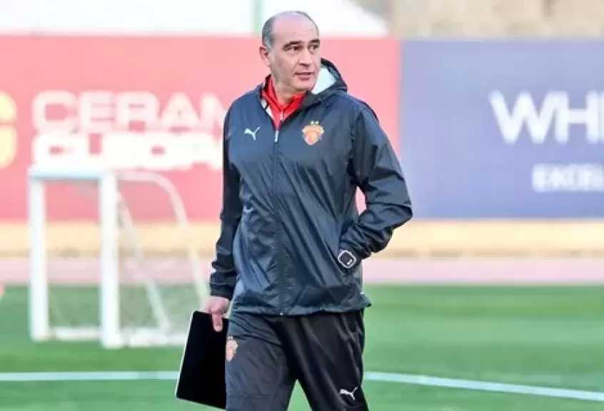 وسط ترشيحه لتدريب الأهلي.. سيراميكا يجدد عقد على ماهر