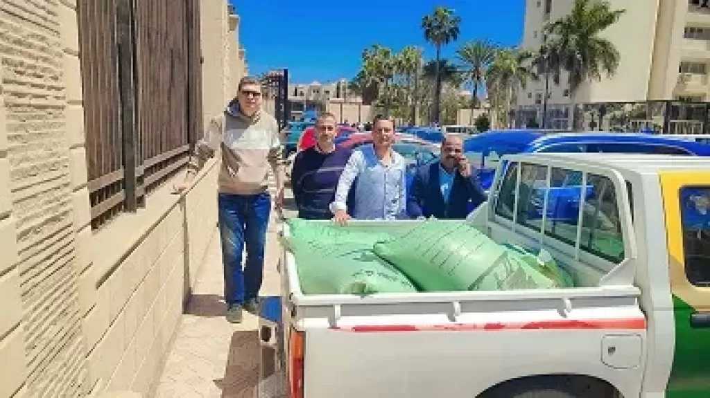 إحباط محاولة تهريب نصف طن دقيق مدعم خارج بورسعيد