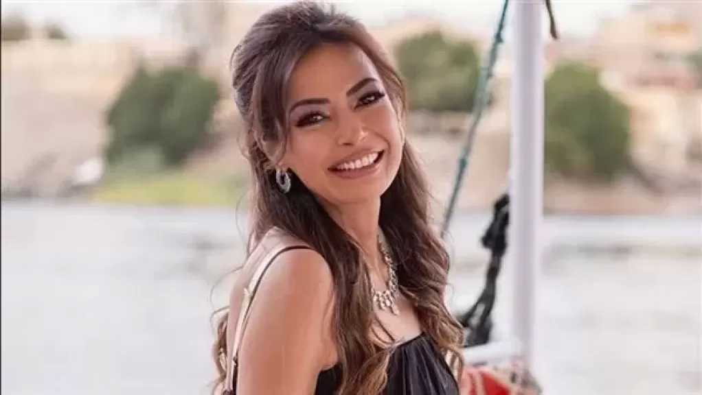 تعاون داليا مصطفى ومحمد هنيدي لتصوير فيلم كوميدي جديد