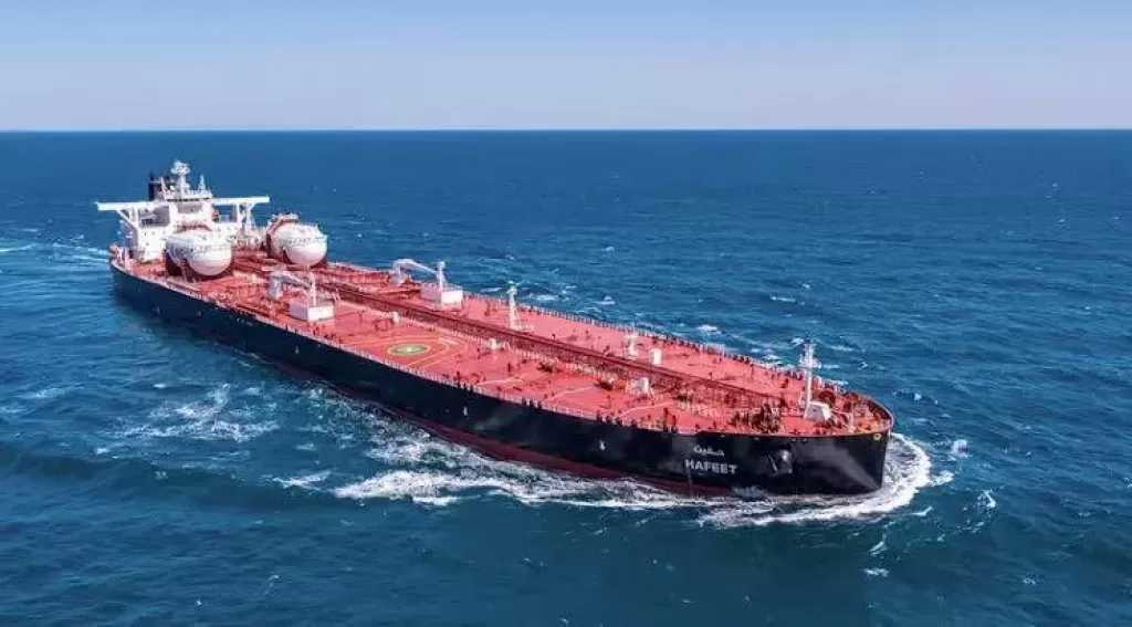 طهران تحذر واشنطن من أي هجوم على ناقلات النفط أو السفن الإيرانية