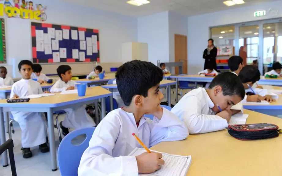 غدًا.. استئناف الدراسة الحضورية بجميع المؤسسات التعليمية بالإمارات