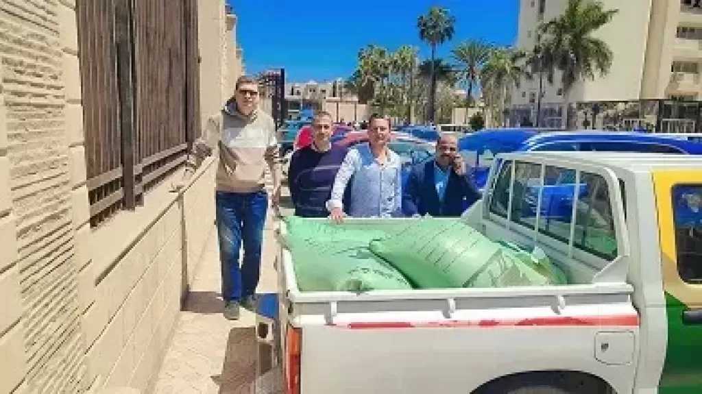 ضبط 49 جوال دقيق مدعم و738 كيلو من السلع الفاسدة في الغربية
