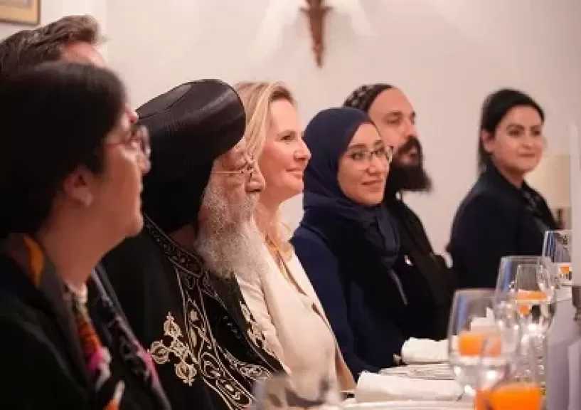 السفيرة المصرية في زغرب تُقيم حفل عشاء تكريمًا للبابا تواضروس الثاني