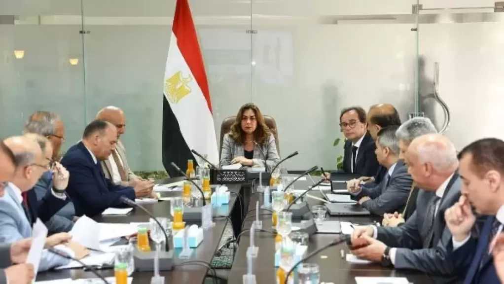 وزيرة التنمية المحلية والبيئة تستعرض موازنة 2026/2027.. وتعظيم الموارد لدعم التنمية الخضراء