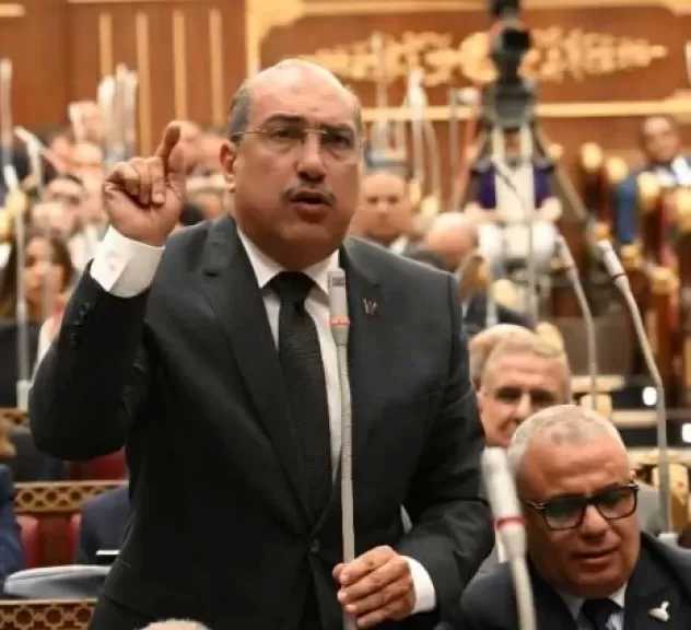 النائب إيهاب وهبة: تعدد نماذج الامتحانات فى الثانوية العامة الحل الحاسم للقضاء على الغش