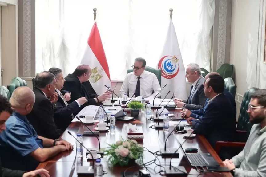 وزير الصحة يبحث مع مجموعة «إنفينتشور» إنشاء المدينة الطبية بالعاصمة الجديدة